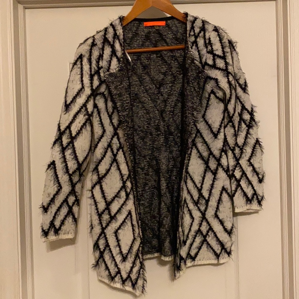 Size S/M Lulumari Very Soft Cardigan Sweater